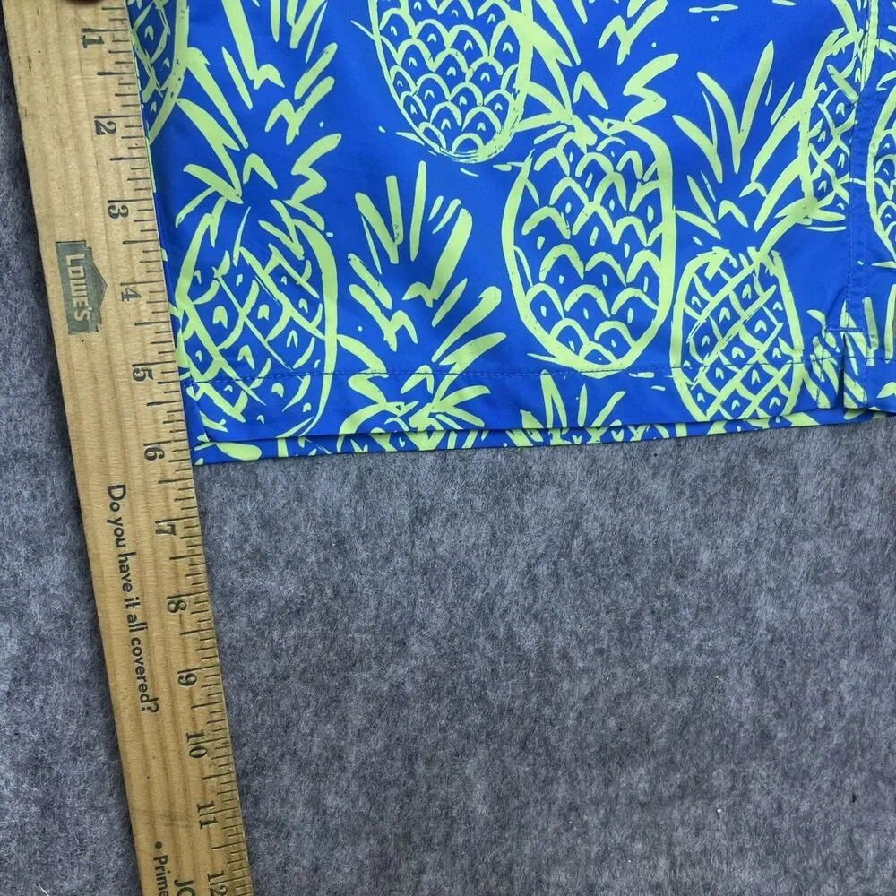 Chubbies Men's Swim Trunks Blue Pineapple Print Mesh Lined Quick Dry Size Medium